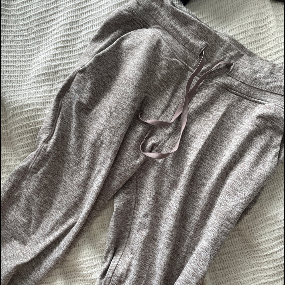 Balance athletica heathered like new joggers